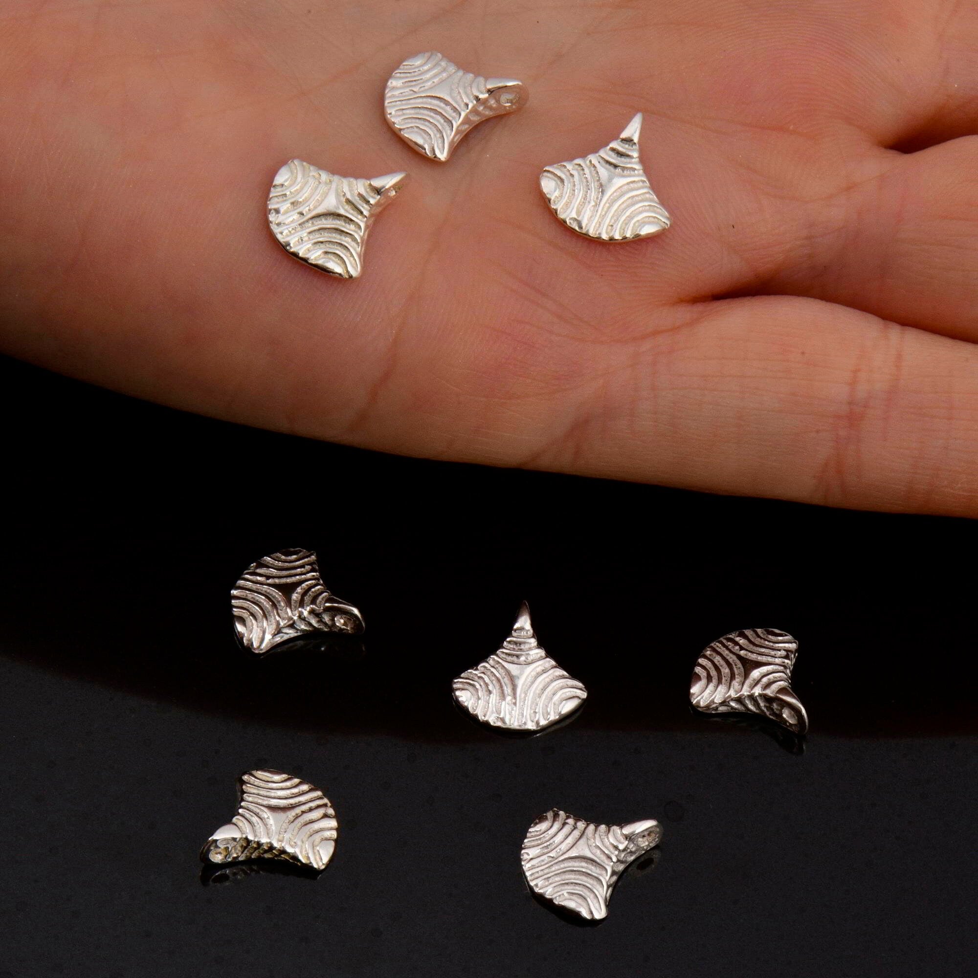 24K Gold Vermeil & 925 Stelling Silver Sea Shell Dangle Charm, Silver Dangle Charm, Earrings Dangle Charm, Jewelry Finding, S23V\S23