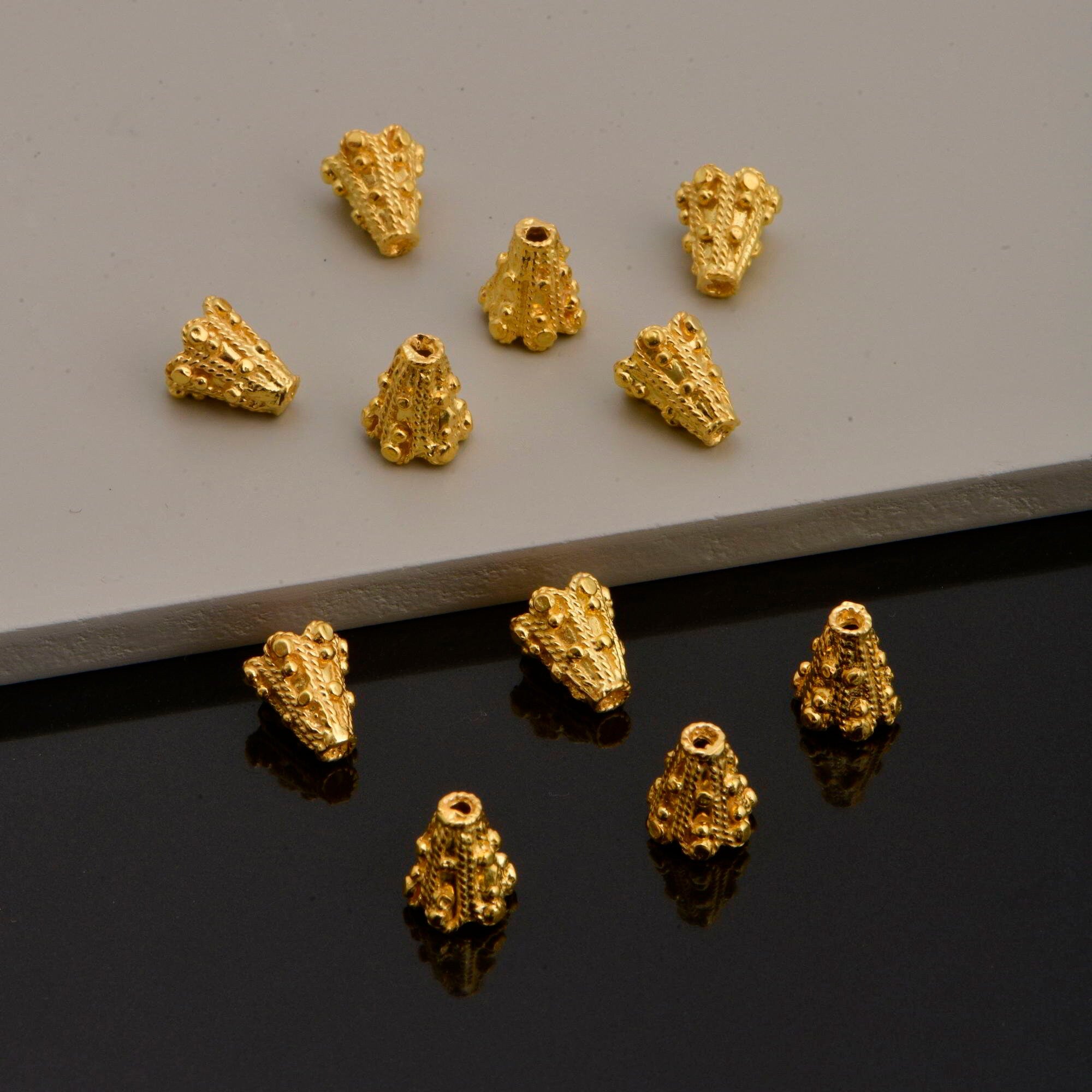 24K Gold Vermeil Filigree Bead Caps, Handmade Silver Bead Caps in 24K Gold, 925 Silver Bead Caps, Spacer Bead Caps, Jewelry Supplies, VM84