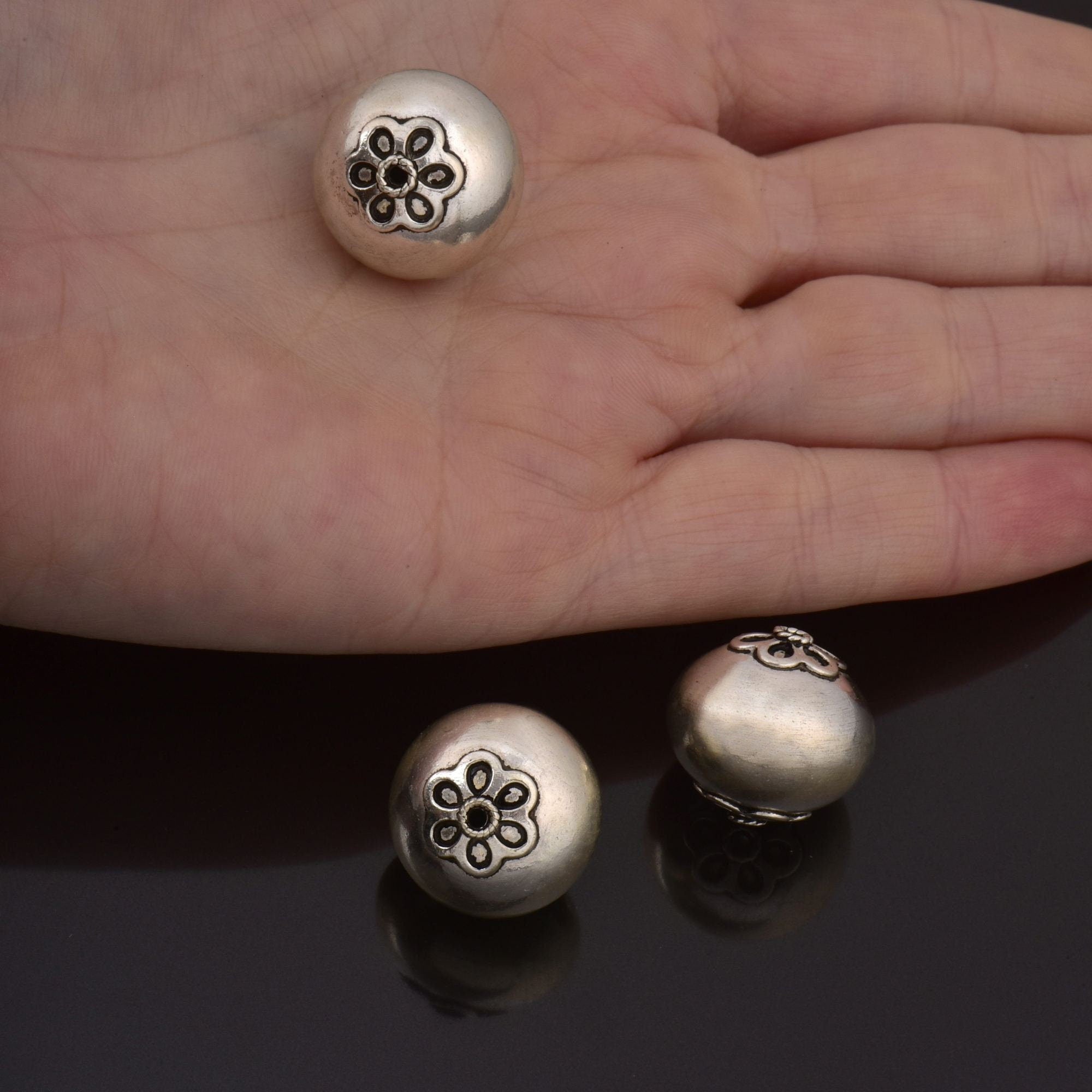 925 Sterling Silver Large Sized Capped Seamless Beads, Handmade Silver Beads, Solid Silver Beads, Jewelry Supply, M108C