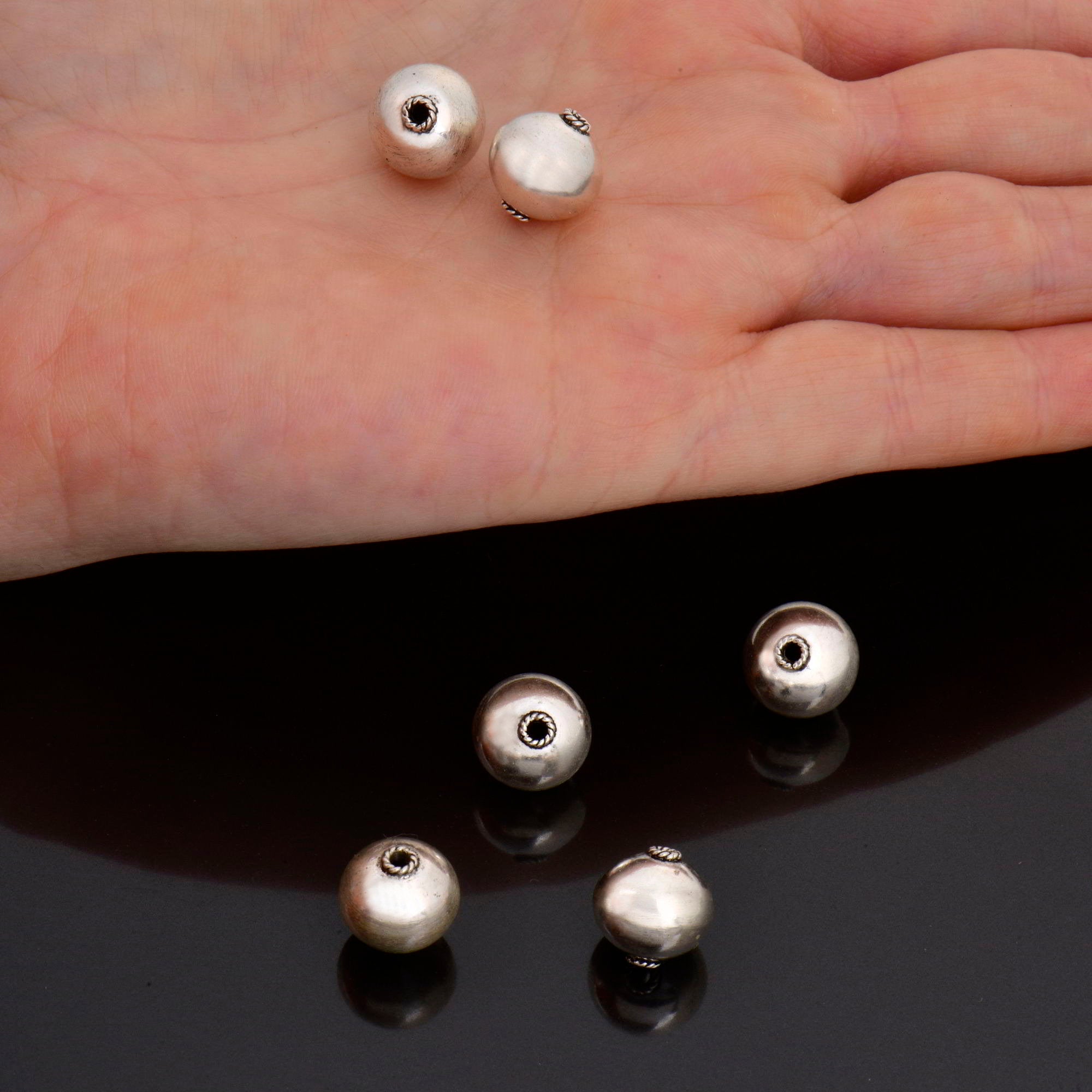 925 Sterling Silver Round Beads, Handmade Silver Beads, Solid Silver Beads, Spacer Beads, Handmade Beads, Jewelry Supply, M119C