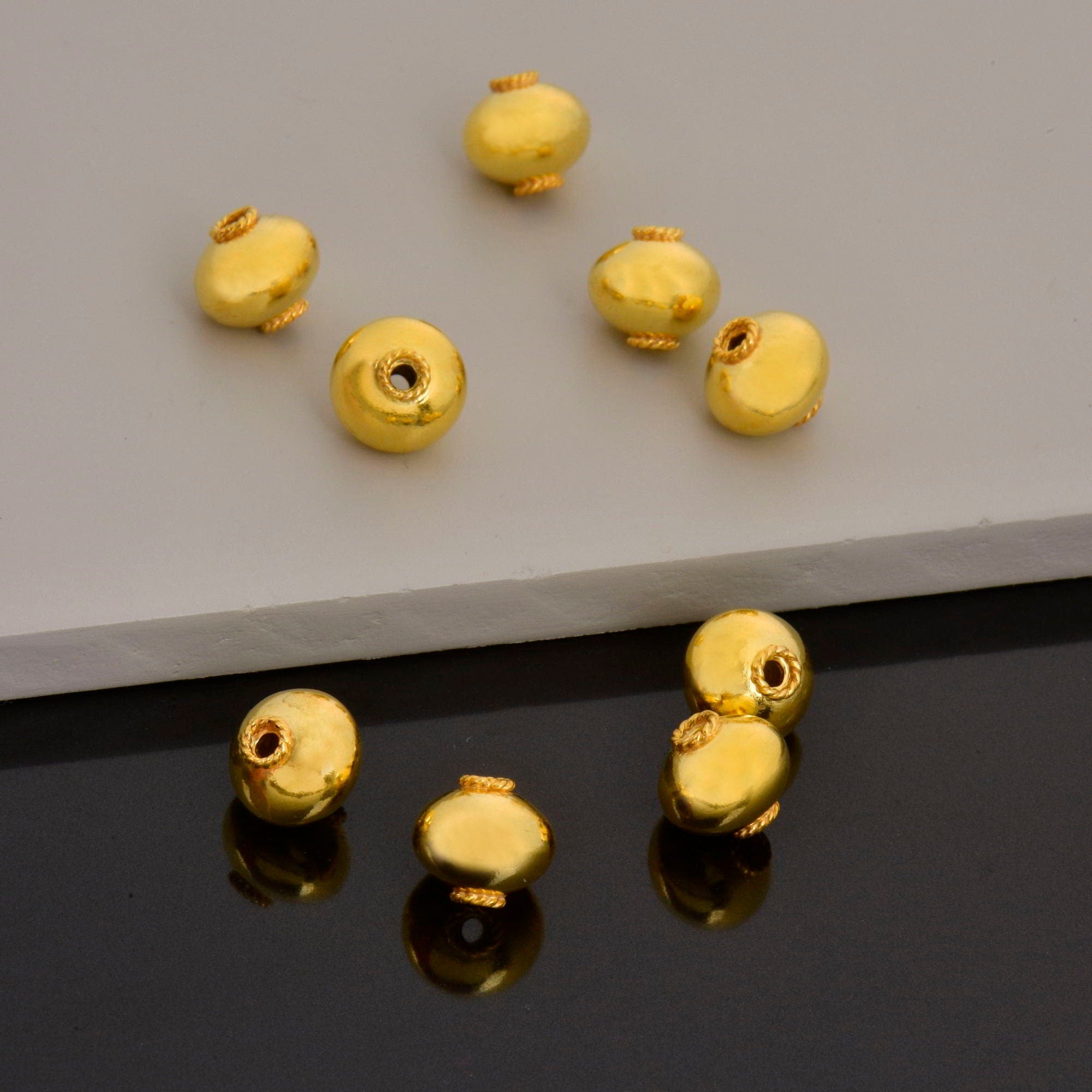 24K Gold Vermeil Round Beads, Handmade Silver Beads in 24K Gold, 925 Solid Silver Beads, Handmade Beads, Jewelry Supply, VM119B