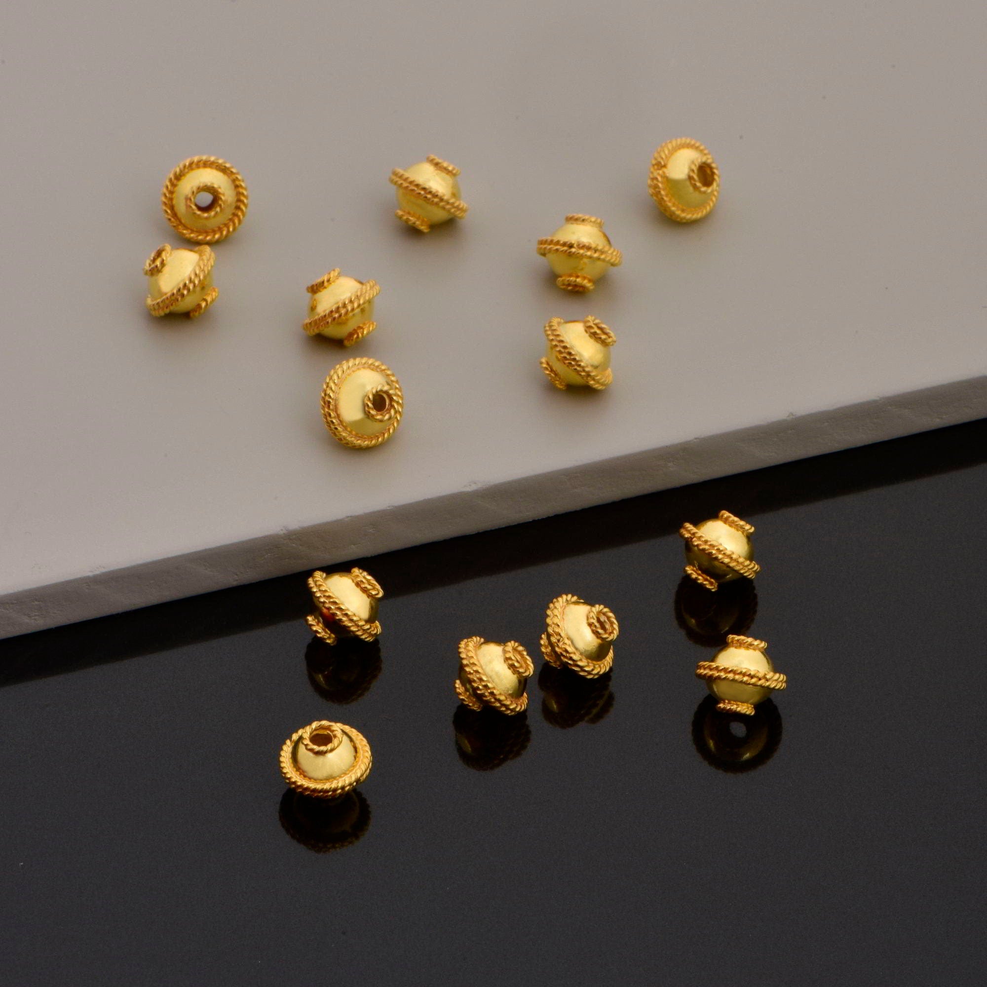 24K Gold Vermeil Flying Saucer Beads, Handmade Silver Beads in 24K Gold, 925 Solid Silver Beads, Handmade Beads, Jewelry Supply, VM118A