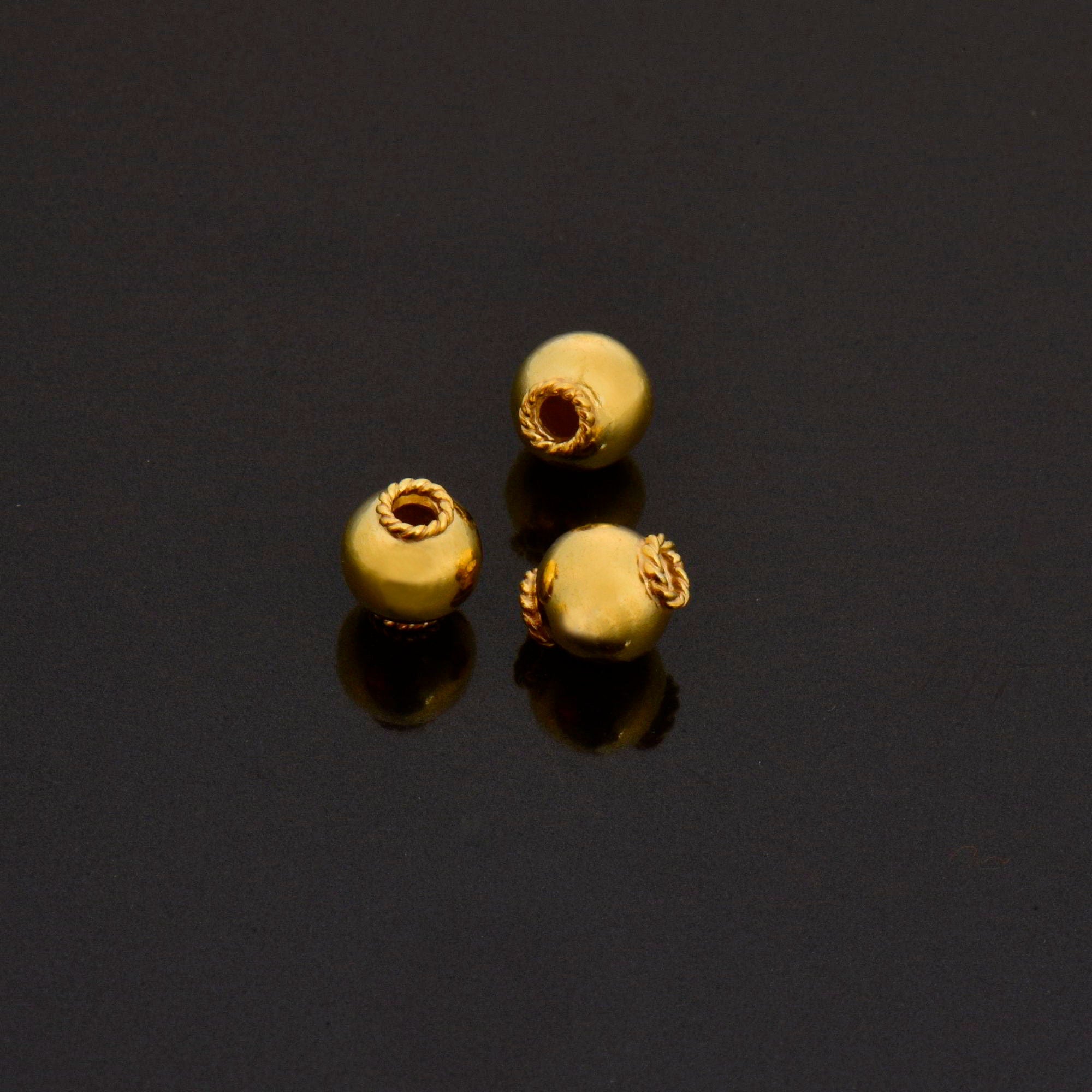 24K Gold Vermeil Round Beads, Handmade Silver Beads in 24K Gold, 925 Solid Silver Beads, Handmade Beads, Jewelry Supply, VM119A