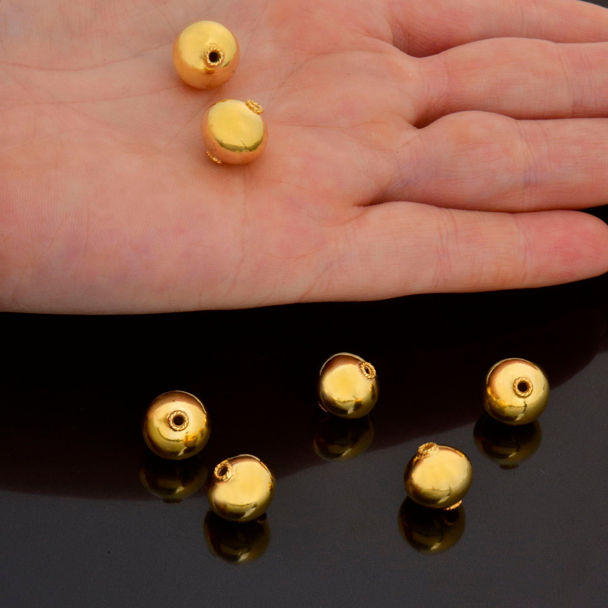 24K Gold Vermeil Round Beads, Handmade Silver Beads in 24K Gold, 925 Solid Silver Beads, Handmade Beads, Jewelry Supply, VM119C