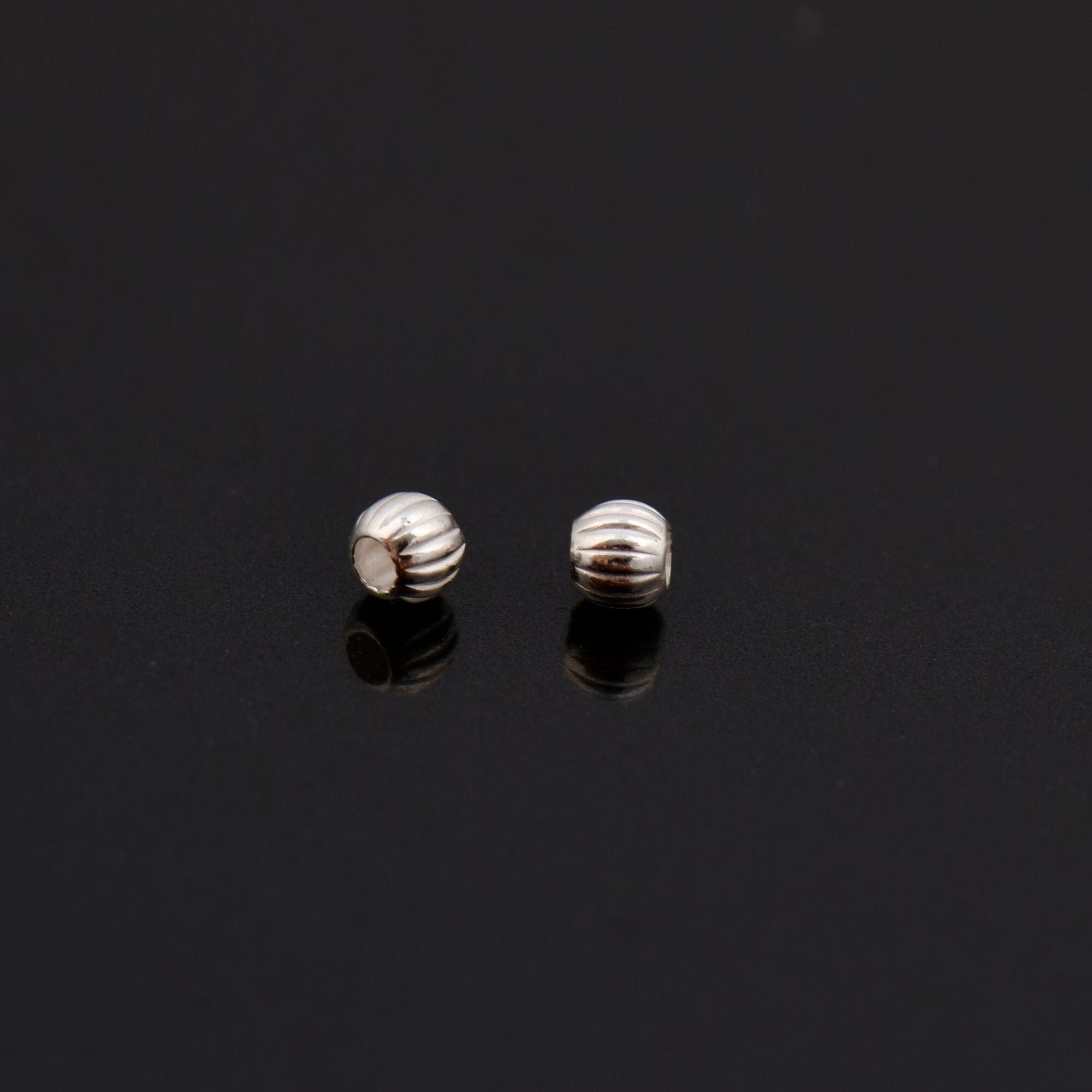 Silver Corrugated Seamless Round Beads