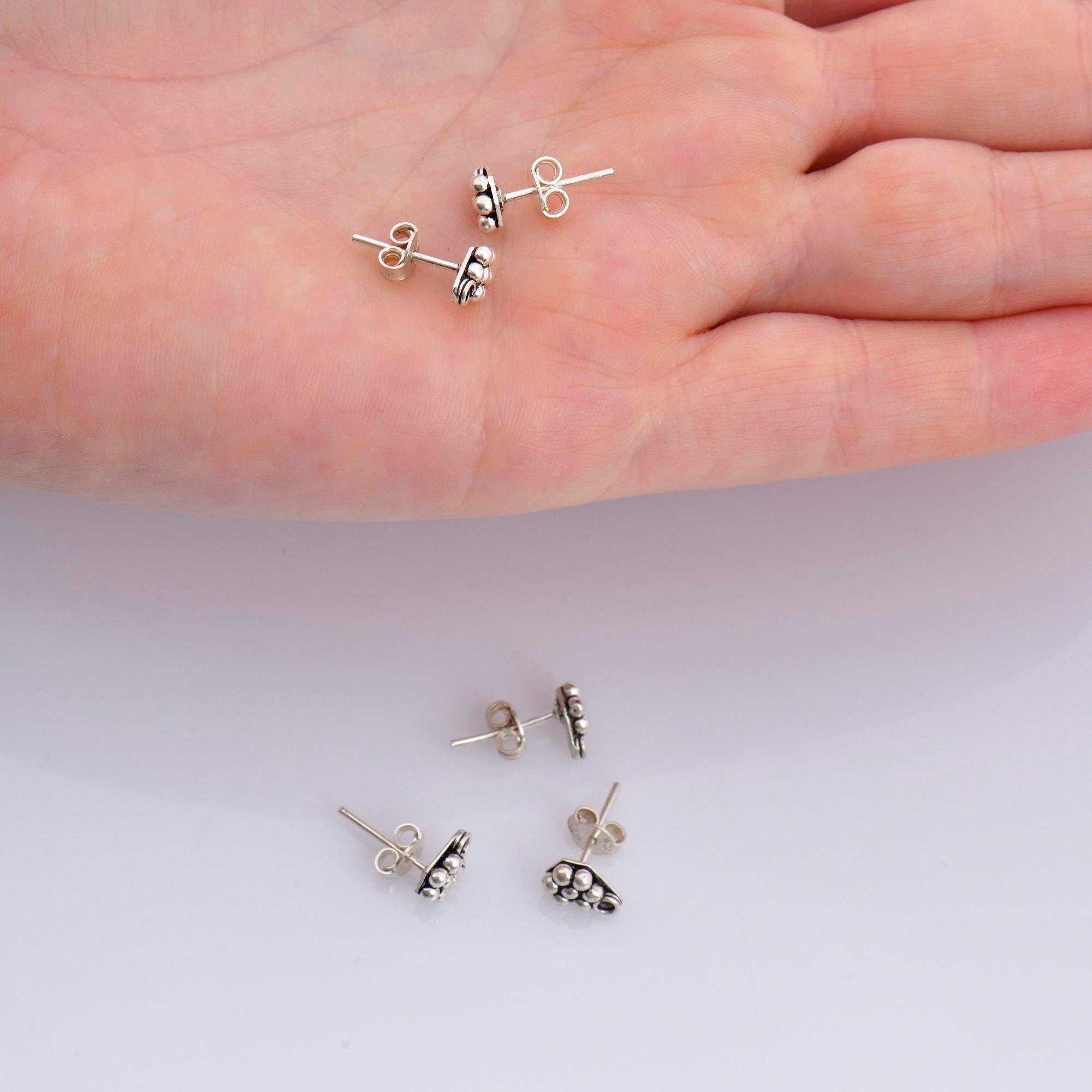 925 Sterling Silver Flower Ear Post, Antique Silver Flower Earring Studs with Loop, Solid Silver Earring Posts, Jewelry Making Findings, M51